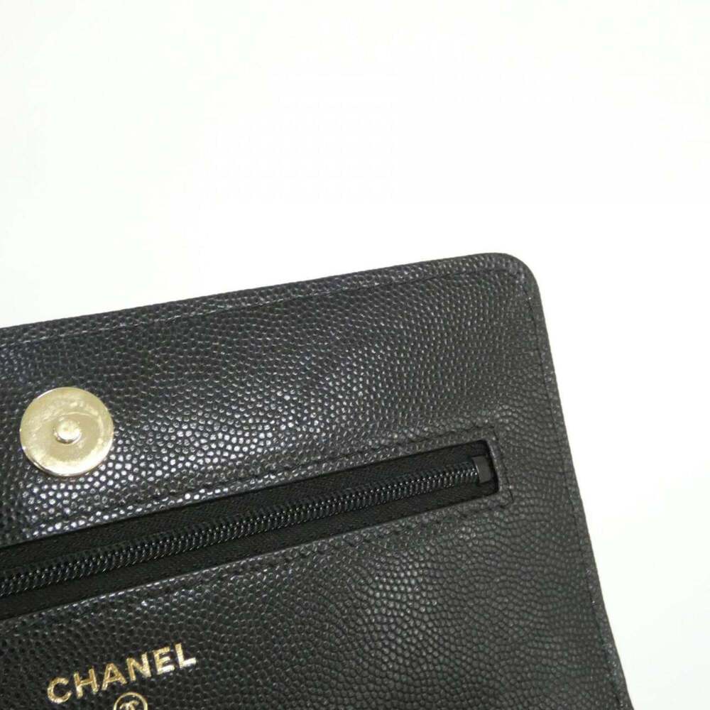 CHANEL Black Wallet - Picture 7 of 9